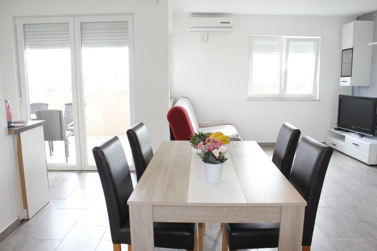 Apartmani Neja Bibinje Exterior photo